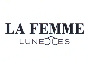 LA FEMME LUNETTES