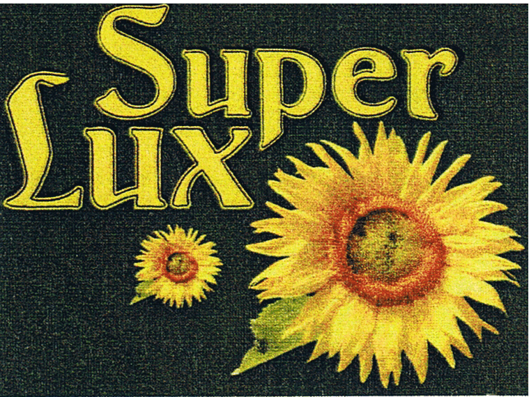 SUPER LUX