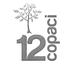 12 copaci