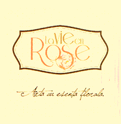 La Vie en Rose. Artă cu esenţă florală